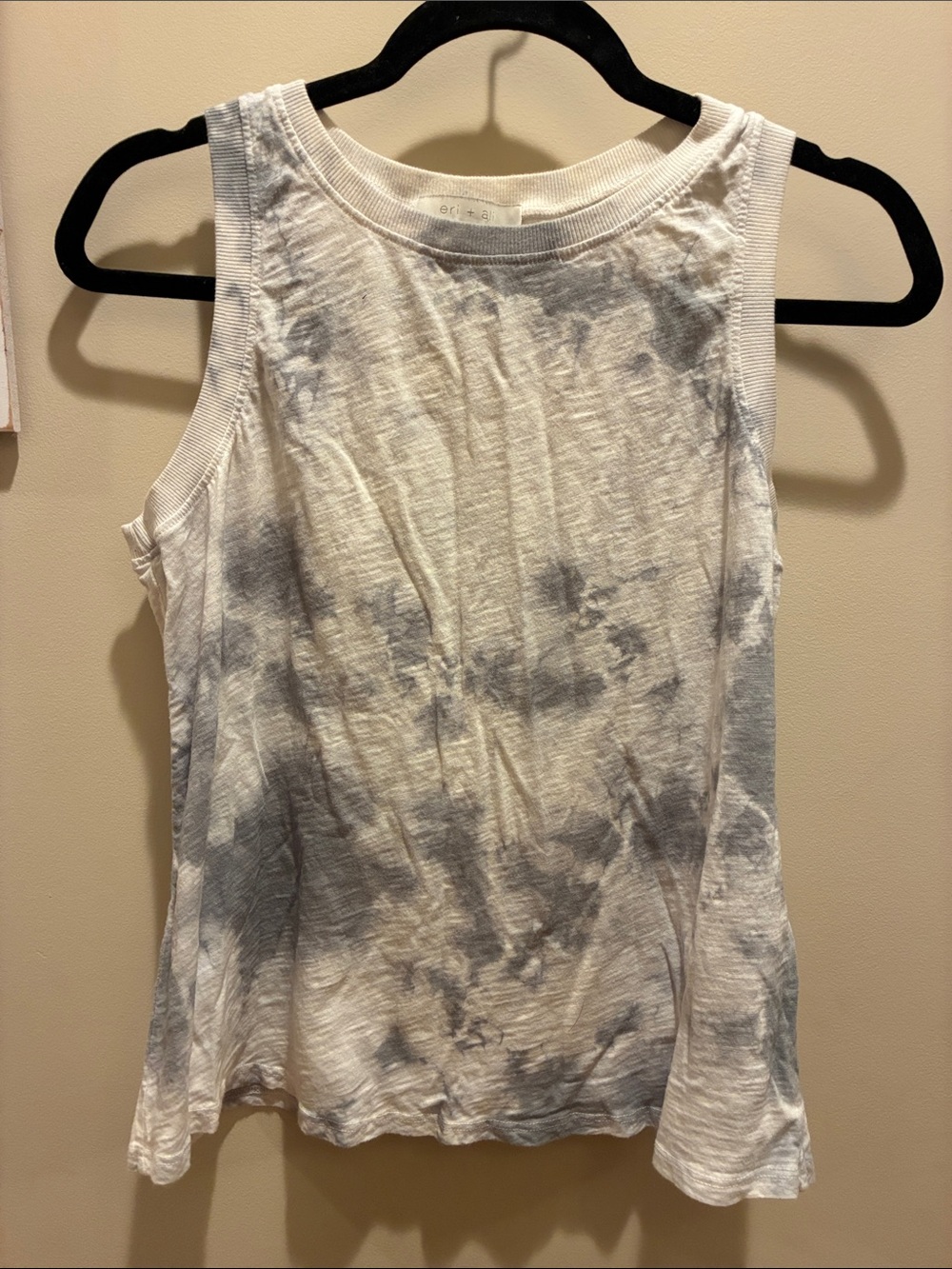 Sleeveless Tie-Dye Tank Top - White & Gray